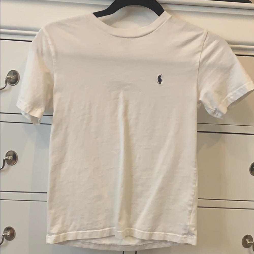 polo t-shirt